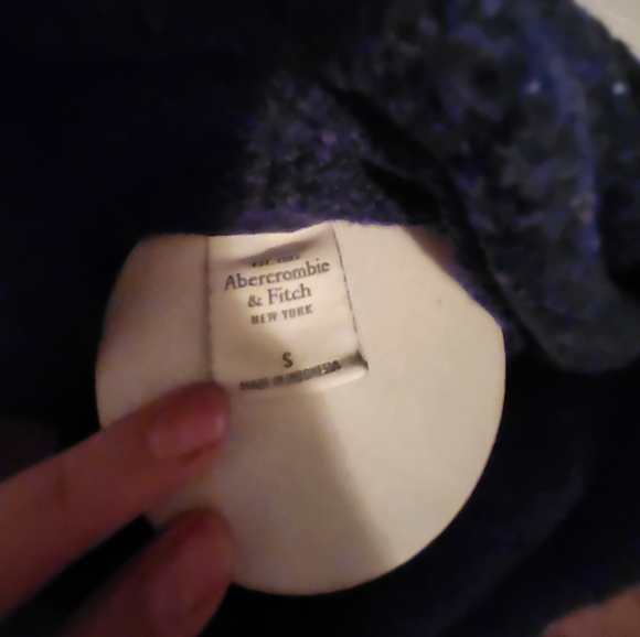 ABERCROMBIE & FITCH SWEATER|NAVY TURTLENECK| SIZE: S| OVERSIZED & COMFY - Picture 3 of 3